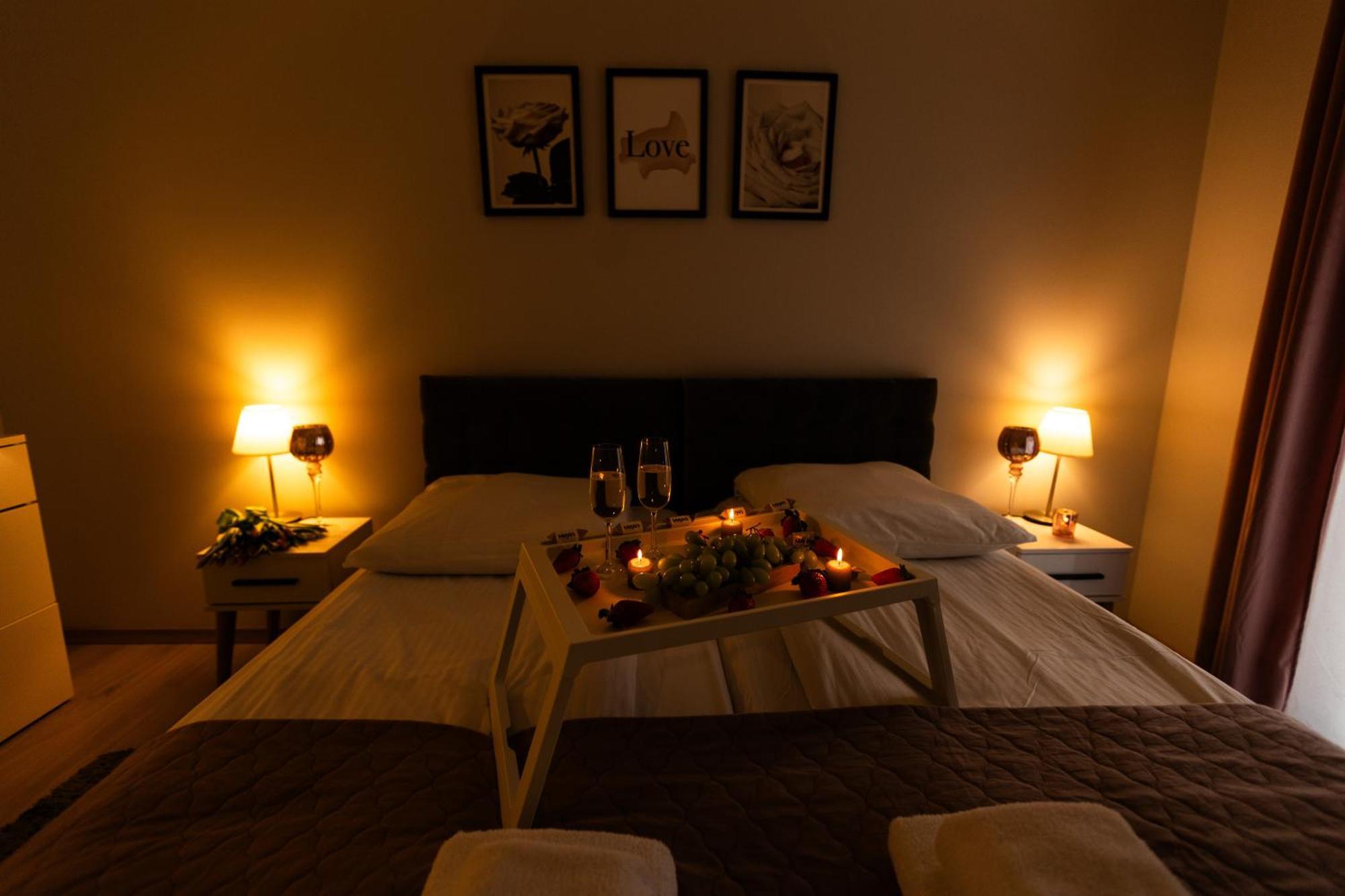 Maya'S Flats & Resorts 42 - Swietej Barbary กดัญสก์ ภายนอก รูปภาพ
