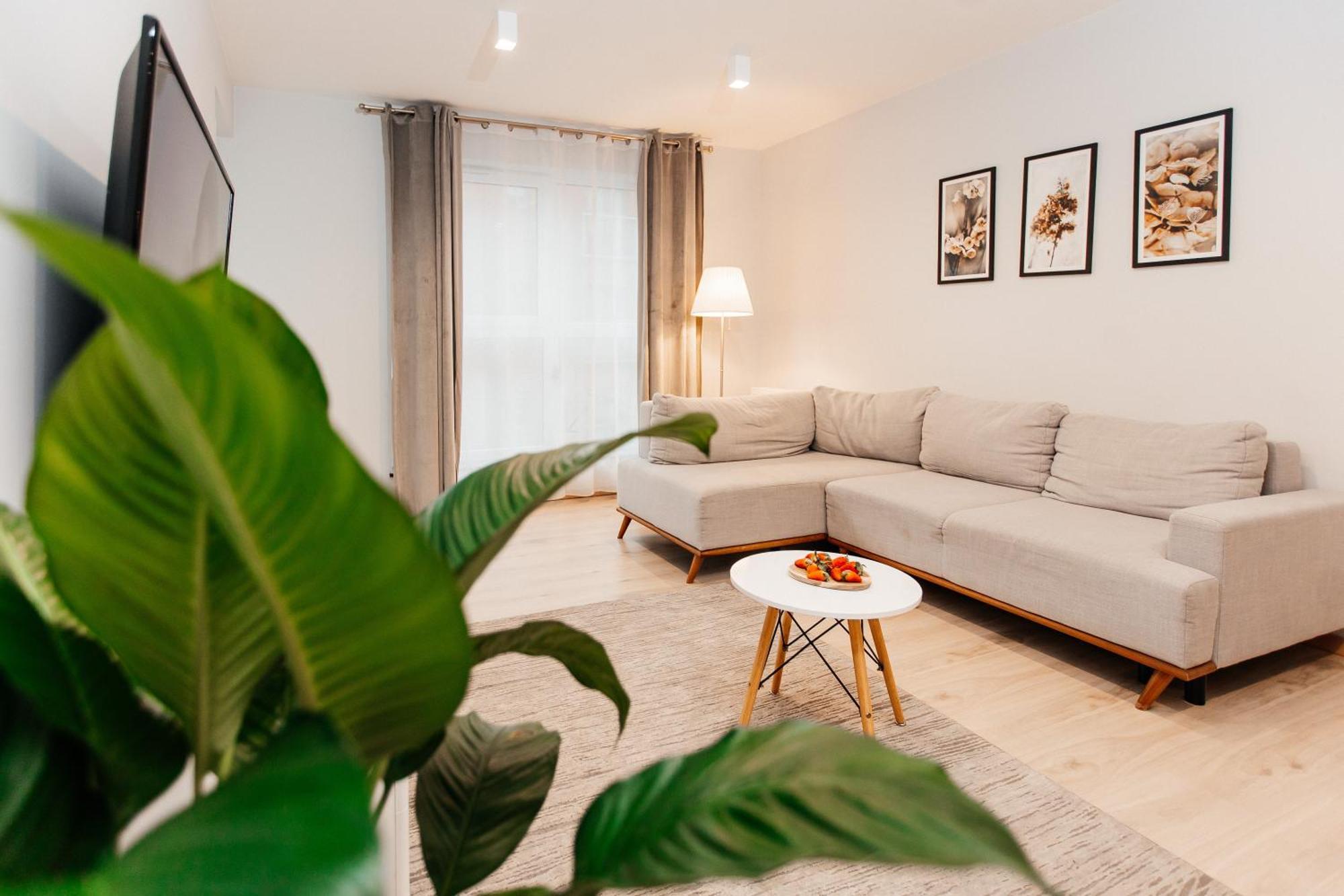 Maya'S Flats & Resorts 42 - Swietej Barbary กดัญสก์ ภายนอก รูปภาพ