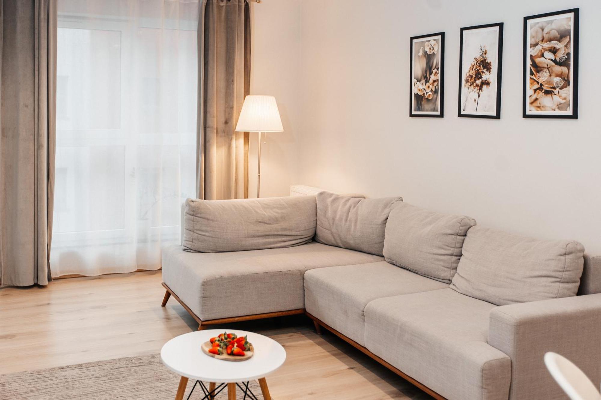 Maya'S Flats & Resorts 42 - Swietej Barbary กดัญสก์ ภายนอก รูปภาพ